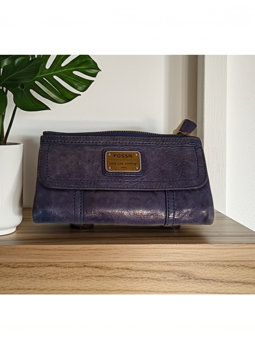 Fossil Navy Leather Wristlet Wallet